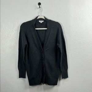 Loft Outlet Women’s Tight Knit Button Front Sweater Cardigan  Gray V neck Sz M